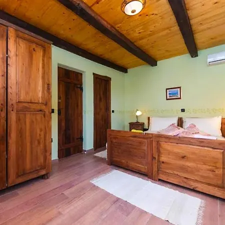 Holiday - Cdn02100f-f Holiday home Posedarje