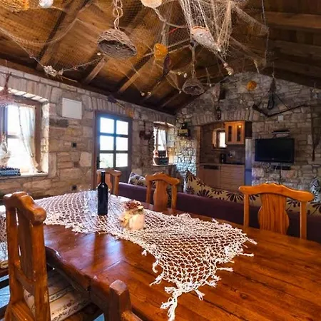 Holiday home Holiday - Cdn02100f-f *